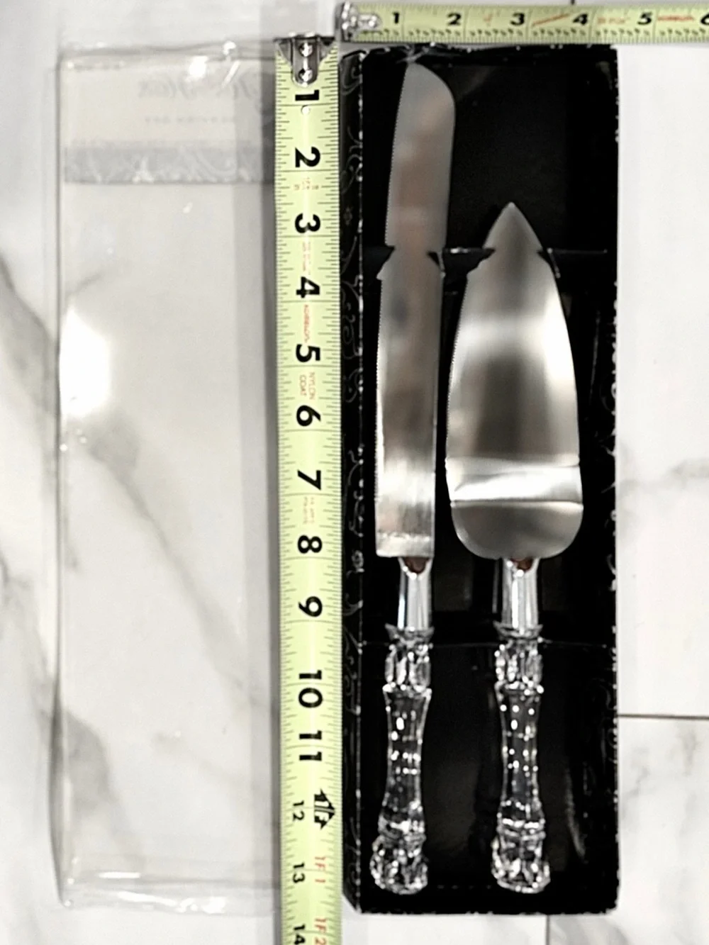 NEW! 🥂 Wedding Cake Serving Set